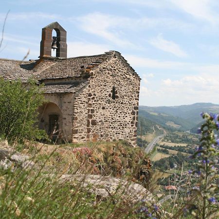 Hotel La Colombiere Cantal Massiac Esterno foto